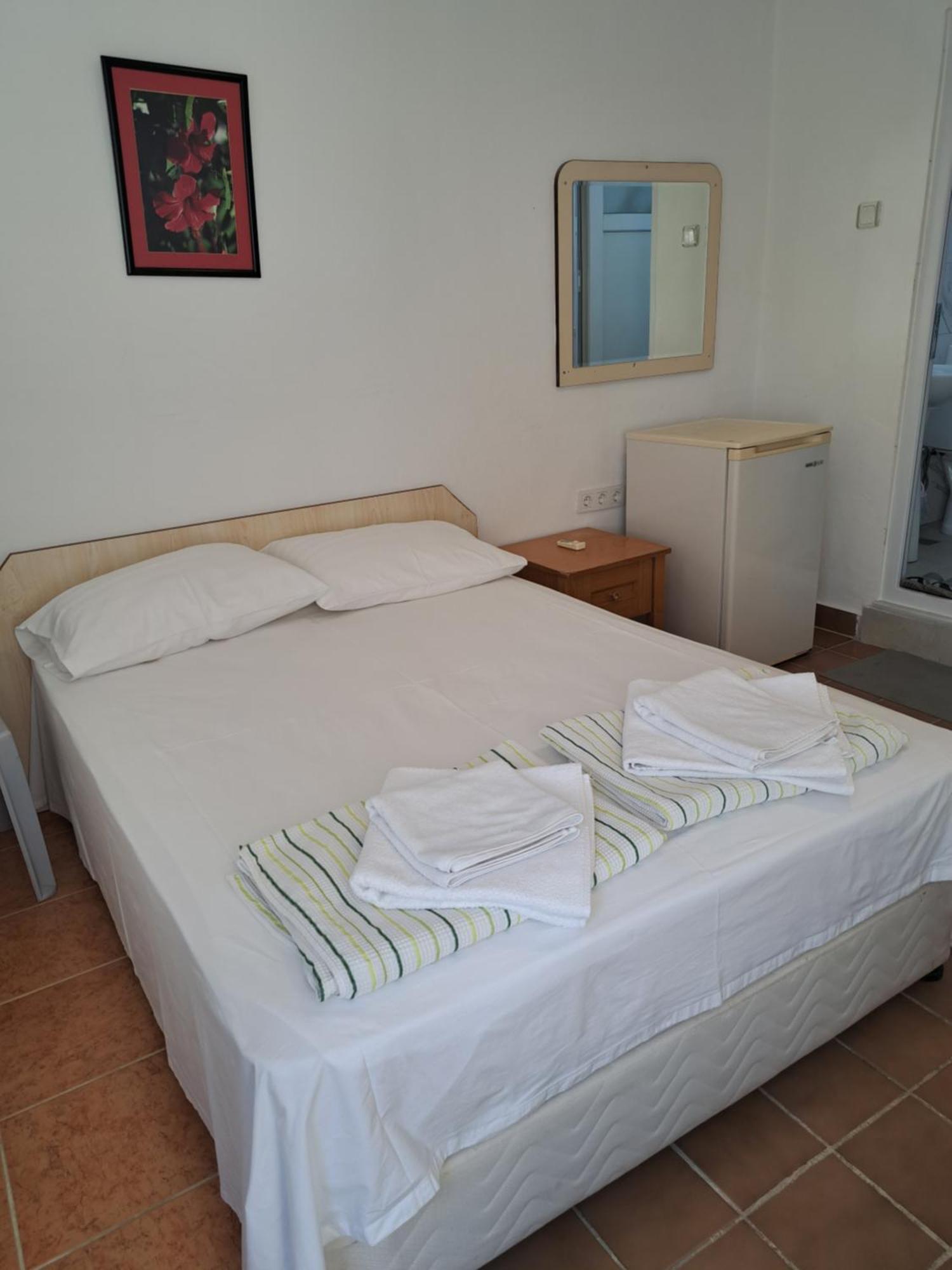 Martili Villa Lara Antalya Cameră foto